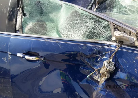 2012 Cadillac Srx Luxury Collection z USA, uszkodzony, nr VIN 3GYFNDE32CS522660